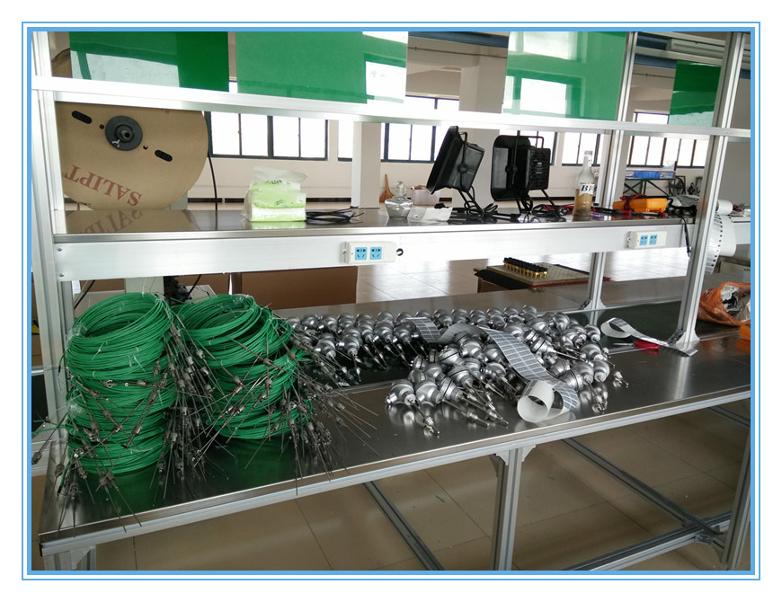 熱電阻、pt100熱電阻、鎧裝熱電阻、裝配式熱電阻生產(chǎn)車(chē)間